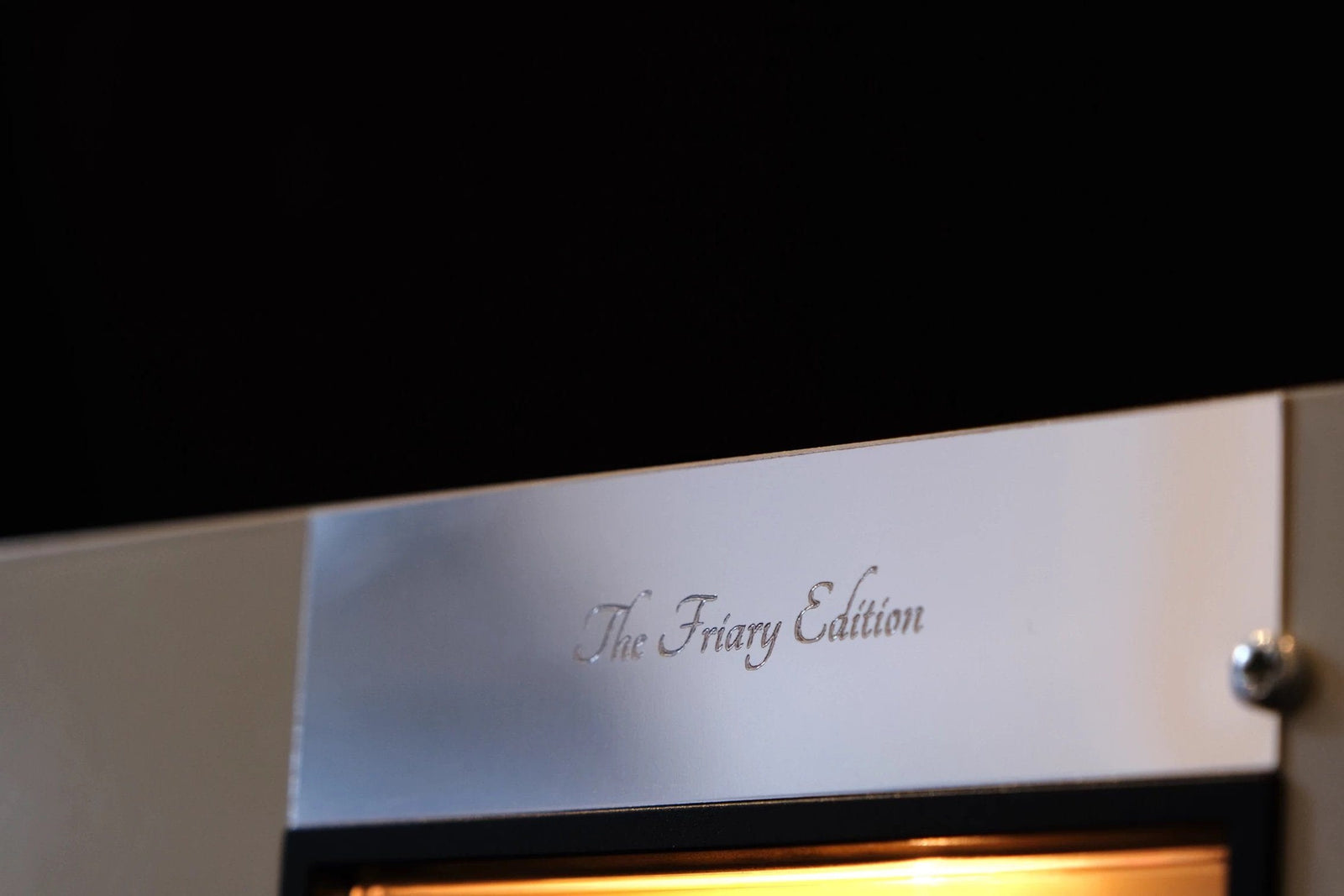 VA2A - White (LA2A Leveling Amplifier) Fuzz Audio