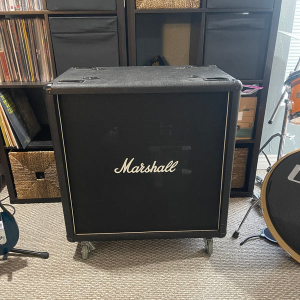 Marshall 1520 1x18 Bass Cabinet