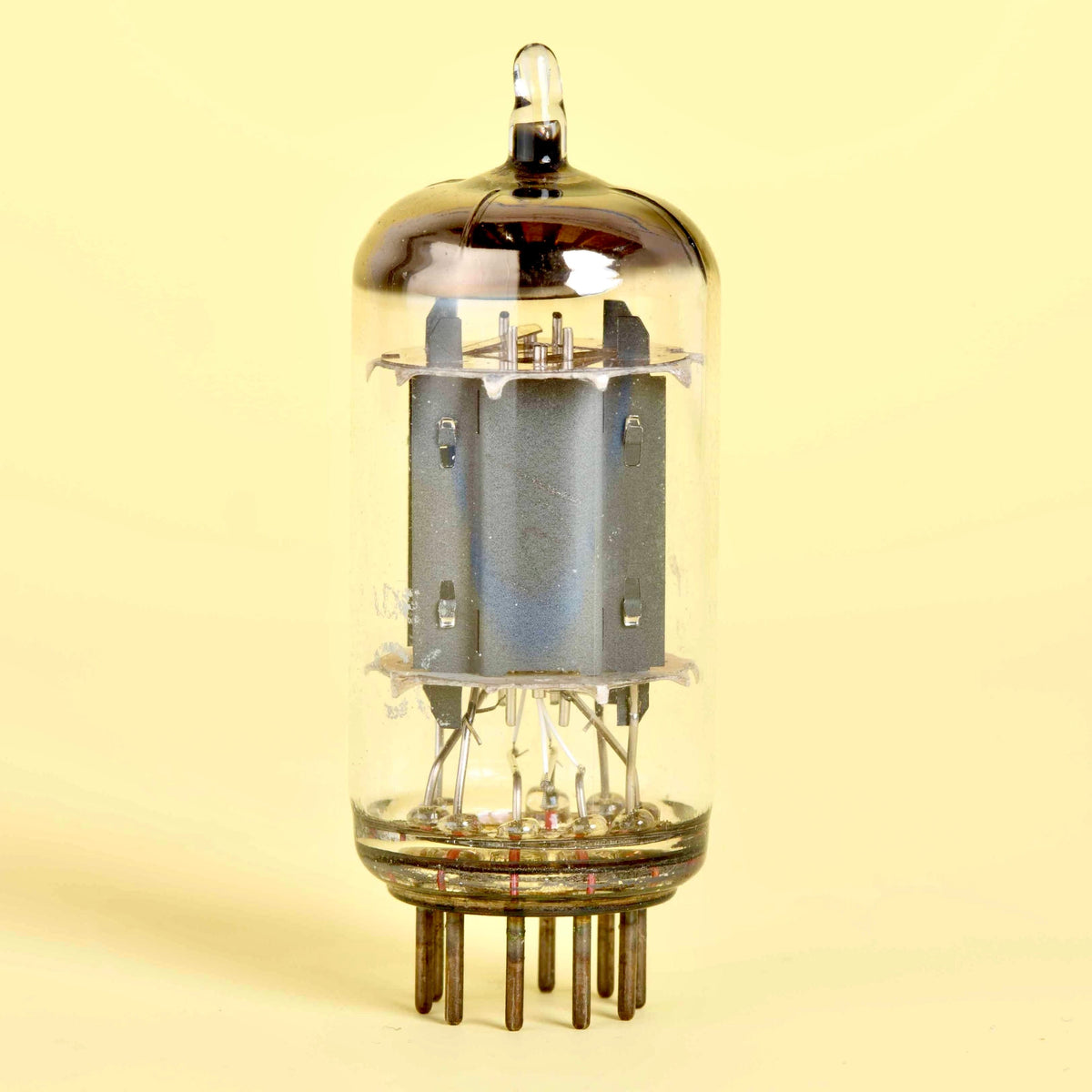 Telefunken 12AX7 (Smooth or Ribbed Plate)